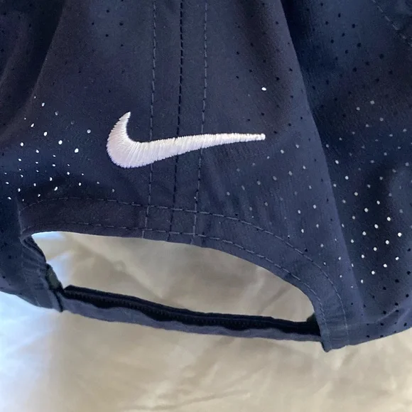 Nike Hat NWOT baseball running cap visor - Picture 2 of 9